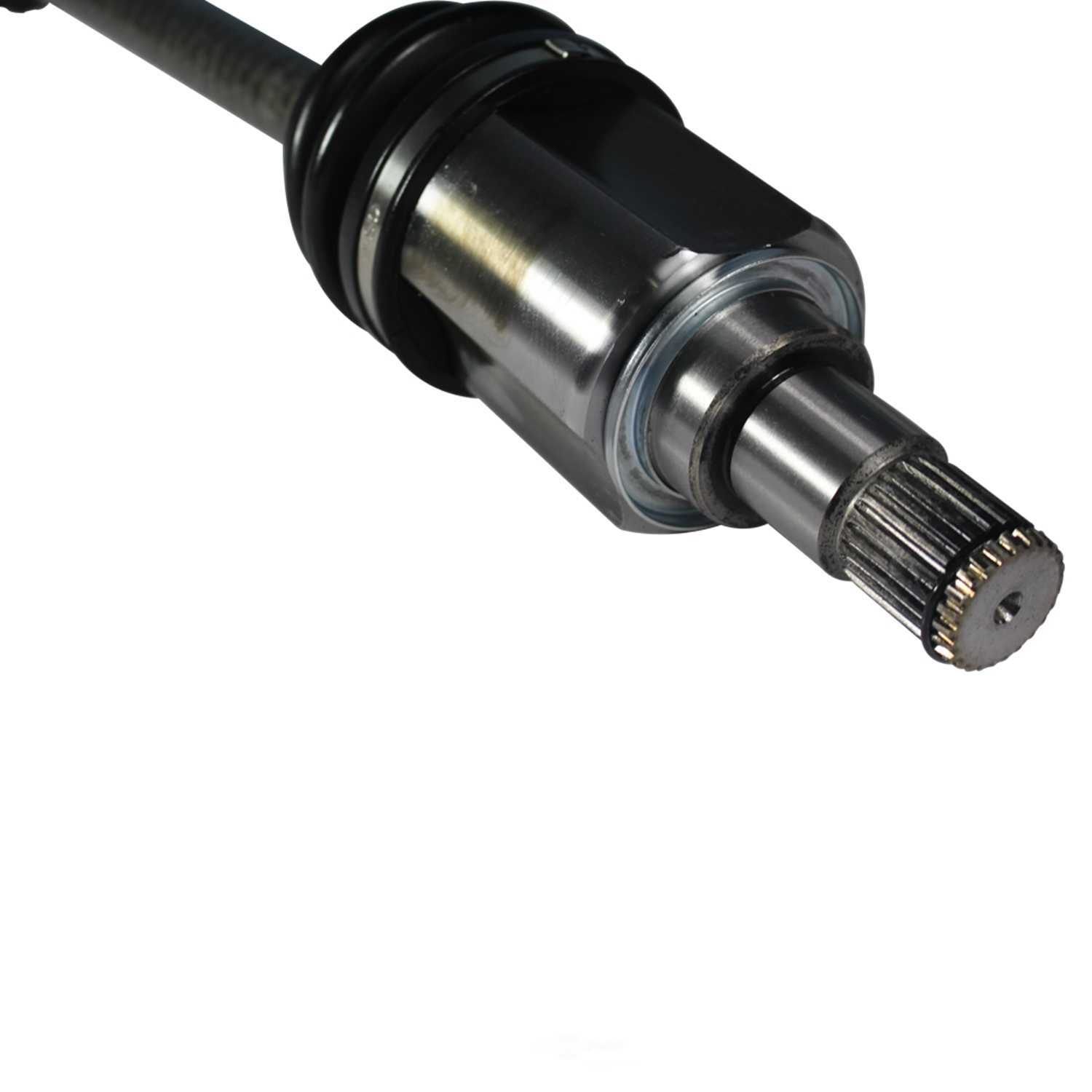 GSP NORTH AMERICA INC. - New CV Axle - AD8 NCV69059