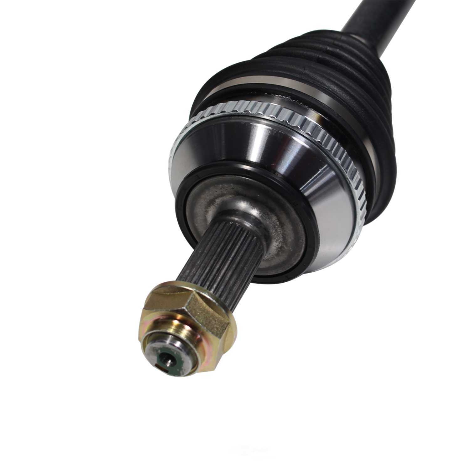 GSP NORTH AMERICA INC. - New CV Axle - AD8 NCV36501