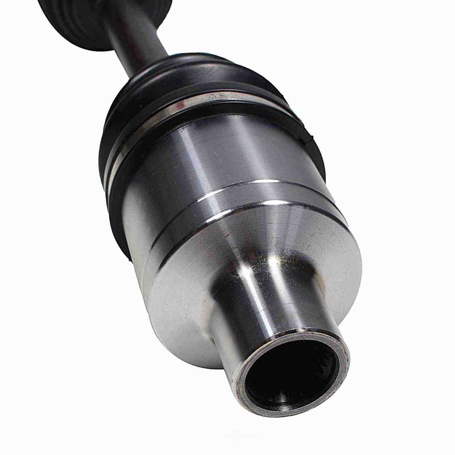 GSP NORTH AMERICA INC. - New CV Axle - AD8 NCV82502
