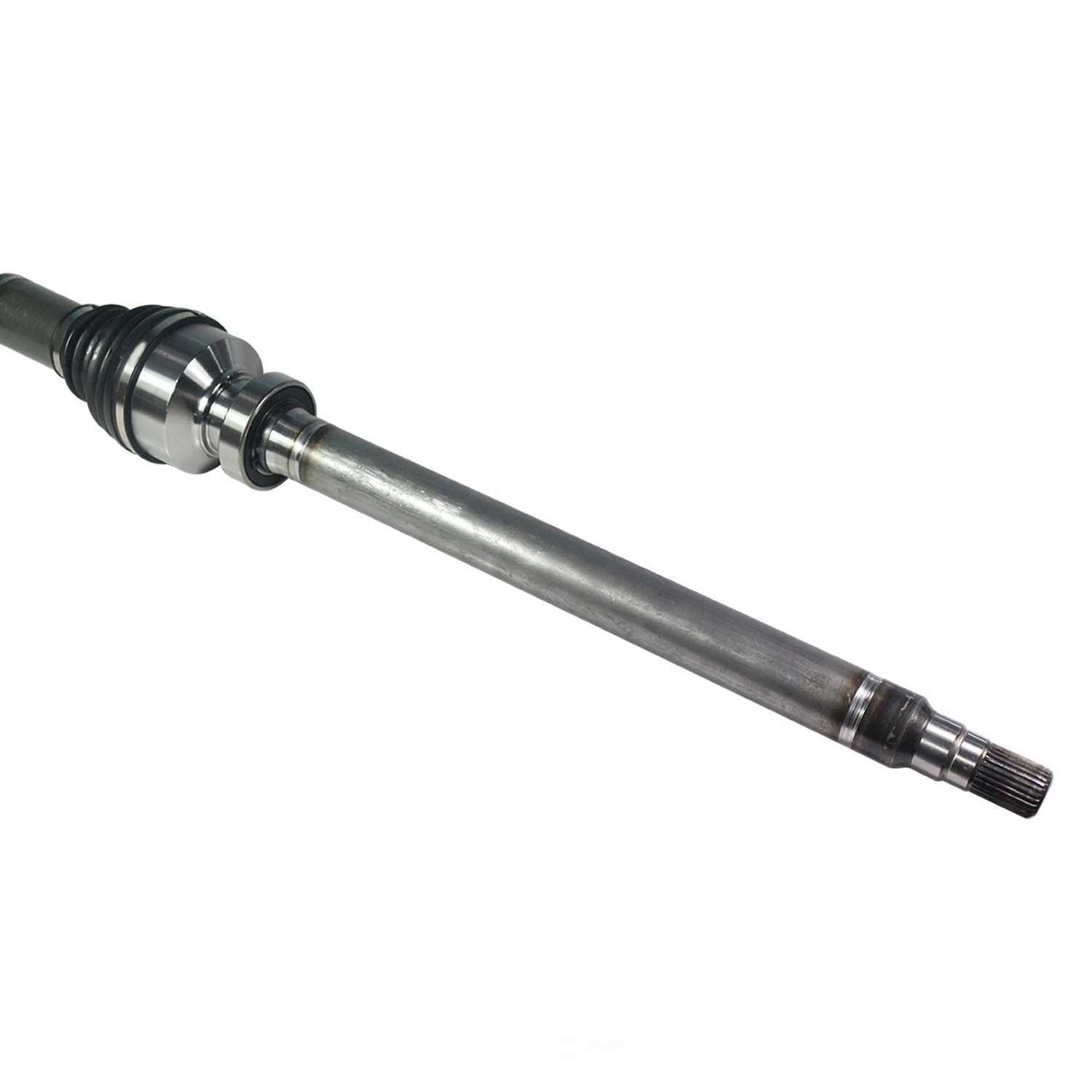 GSP NORTH AMERICA INC. - New CV Axle - AD8 NCV73012