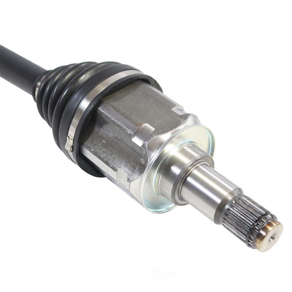 GSP NORTH AMERICA INC. - New CV Axle - AD8 NCV69261