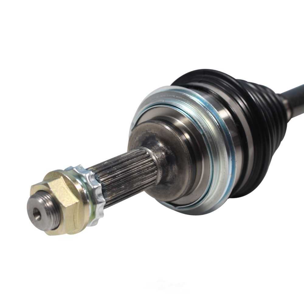GSP NORTH AMERICA INC. - New CV Axle - AD8 NCV69028