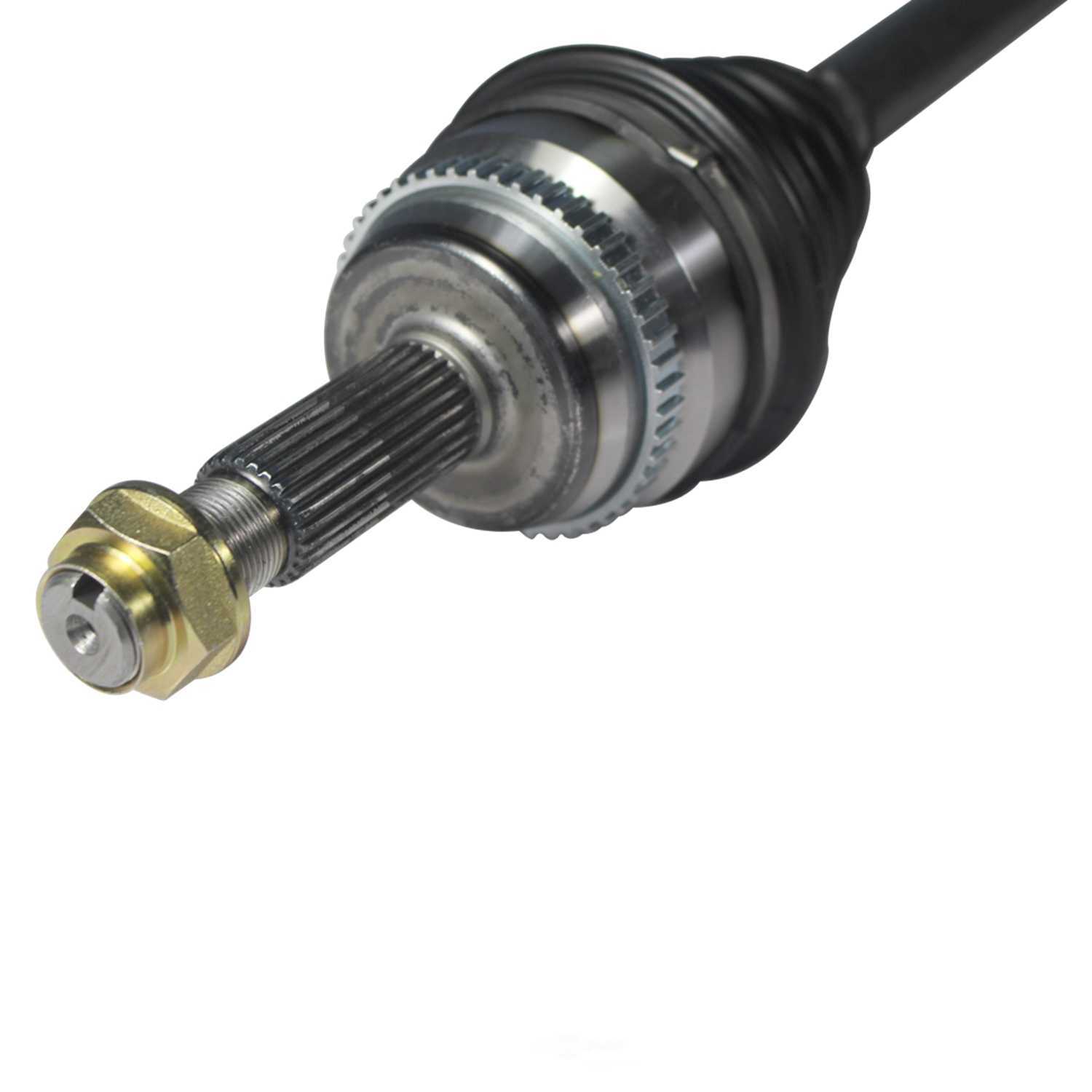 GSP NORTH AMERICA INC. - New CV Axle - AD8 NCV69059