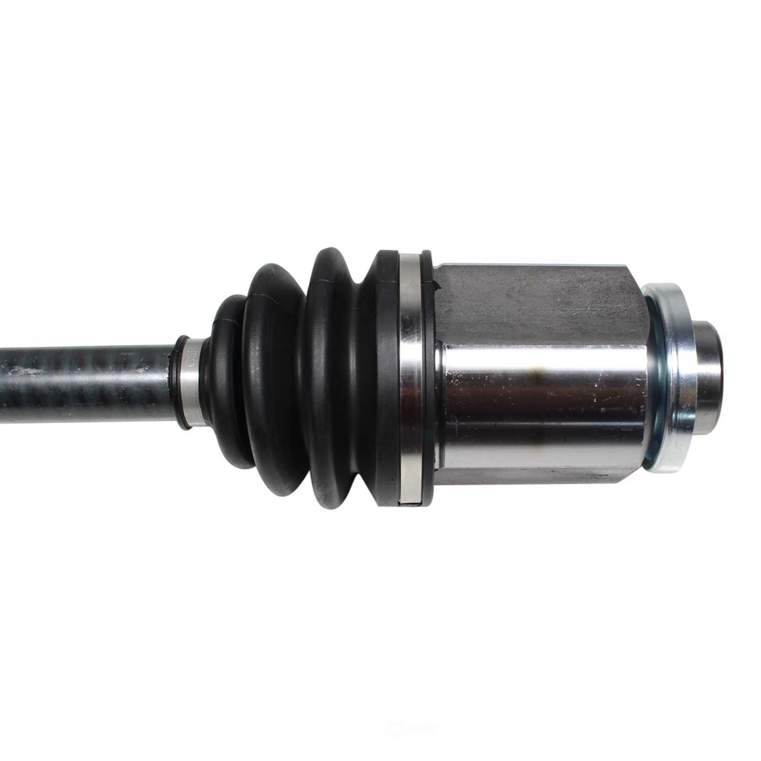 GSP NORTH AMERICA INC. - New CV Axle - AD8 NCV51530