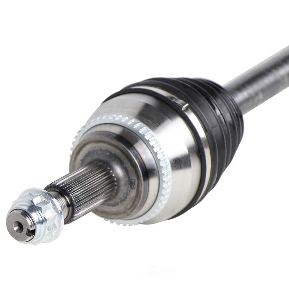 GSP NORTH AMERICA INC. - New CV Axle - AD8 NCV69532