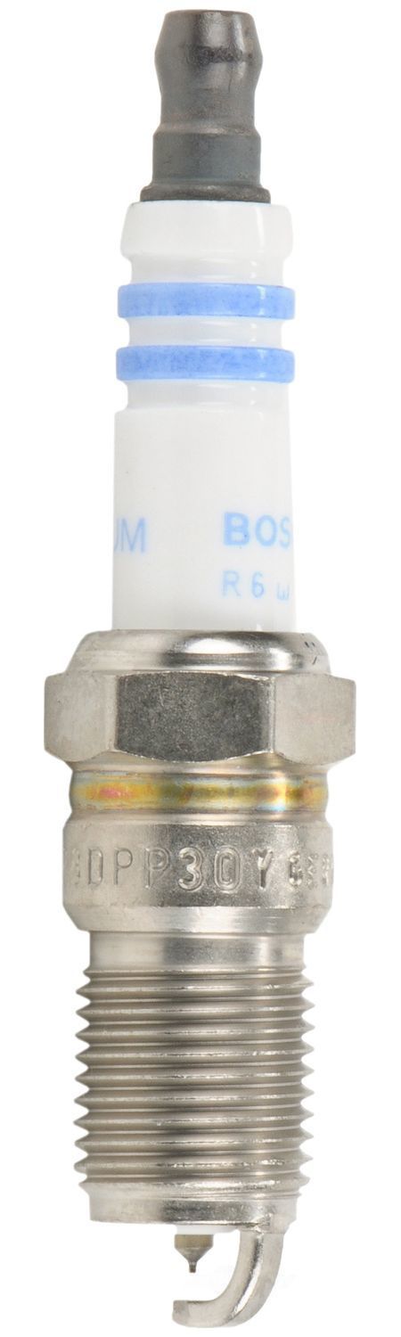BOSCH - OE Fine Wire Platinum Spark Plug (Center) - BOS 6706