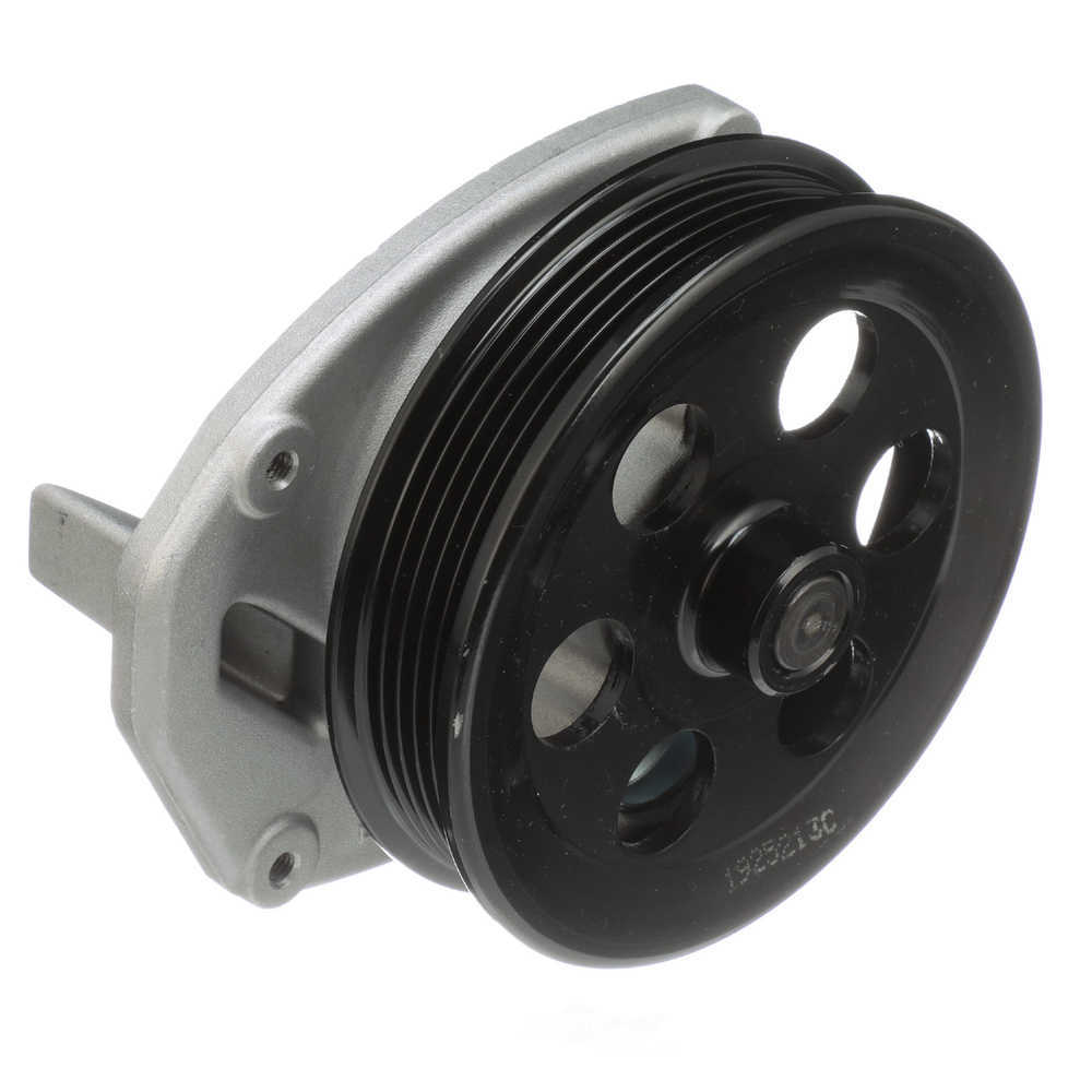 CARTER WATER PUMPS W2615M — Pompe à eau du moteur