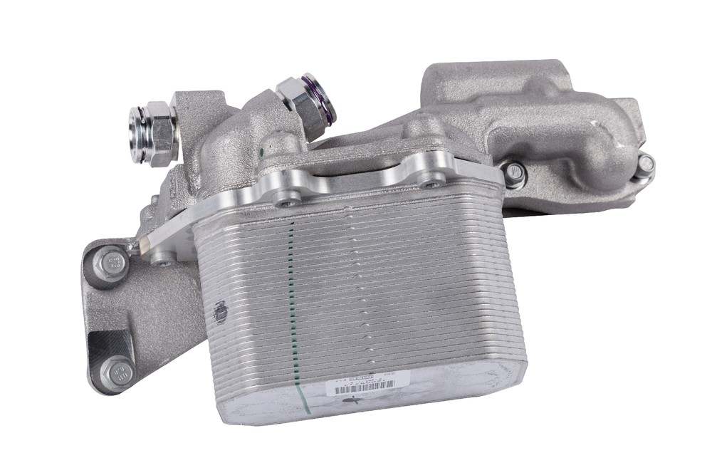 GM GENUINE PARTS - Engine Oil Cooler - GMP 12670865