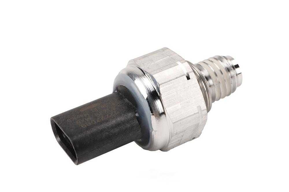 GM GENUINE PARTS - Engine Oil Pressure Sensor - GMP 12727099