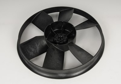 GM GENUINE PARTS CANADA - Engine Cooling Fan Assembly - GMC 15-8470
