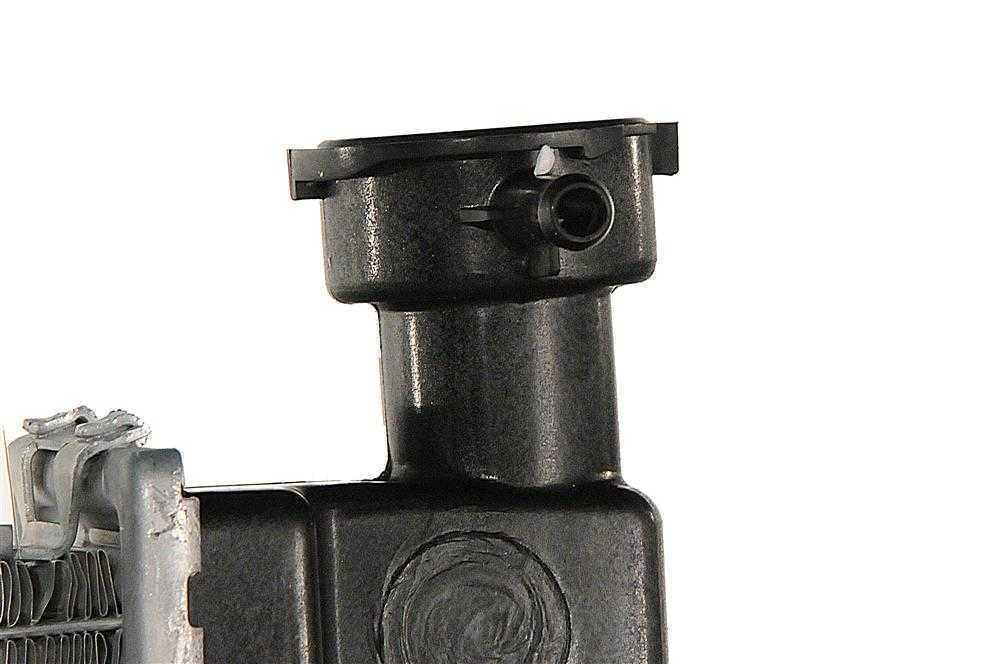 GM GENUINE PARTS - Radiator - GMP 21035