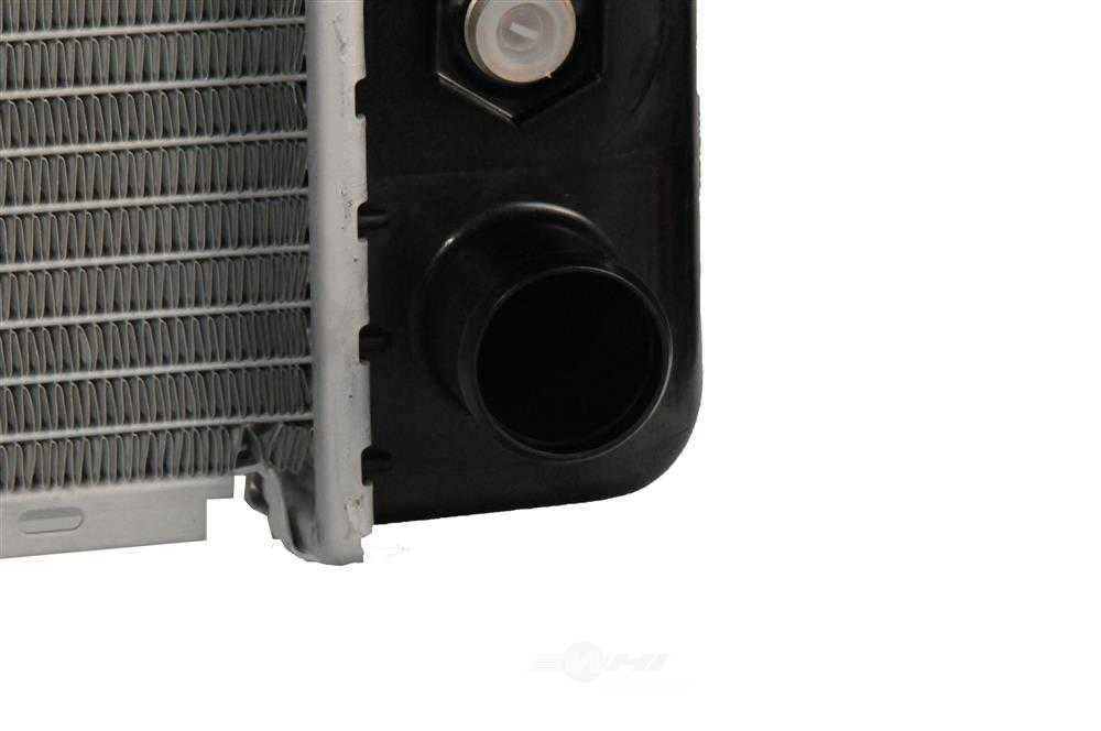 GM GENUINE PARTS - Radiator - GMP 21035