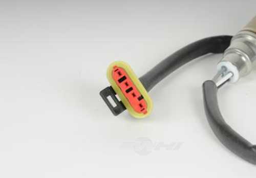 ACDELCO GM ORIGINAL EQUIPMENT - Oxygen Sensor - DCB - 213-4269