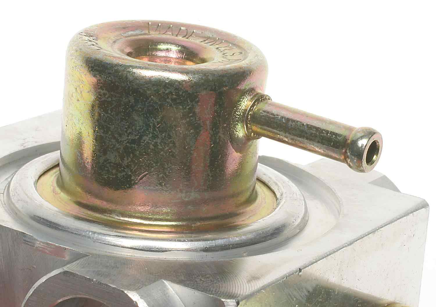 ACDELCO GOLD/PROFESSIONAL - Fuel Injection Pressure Regulator - DCC 217-3054