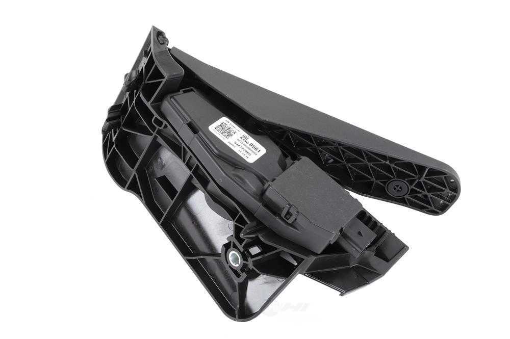 ACDELCO GM ORIGINAL EQUIPMENT - Accelerator Pedal - DCB - 84960561