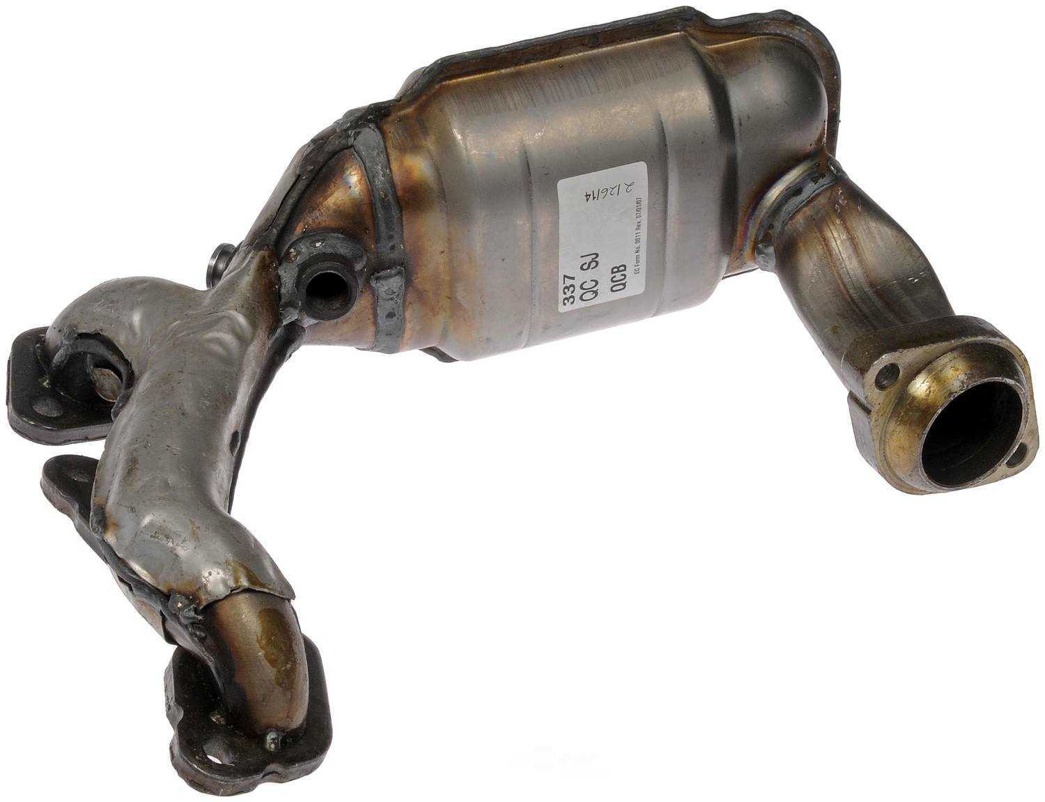 DORMAN OE SOLUTIONS - Exhaust Manifold with Integrated Catalytic Converter - DRE - 673-883