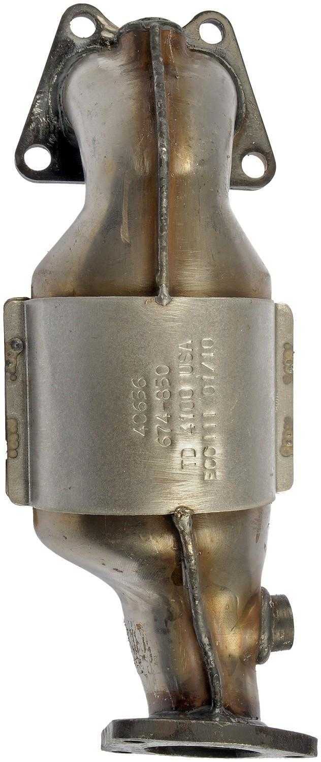 DORMAN OE SOLUTIONS - Exhaust Manifold with Integrated Catalytic Converter - DRE 674-850