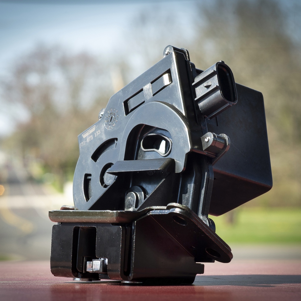 DORMAN OE SOLUTIONS - Liftgate Lock Actuator - DRE 931-873