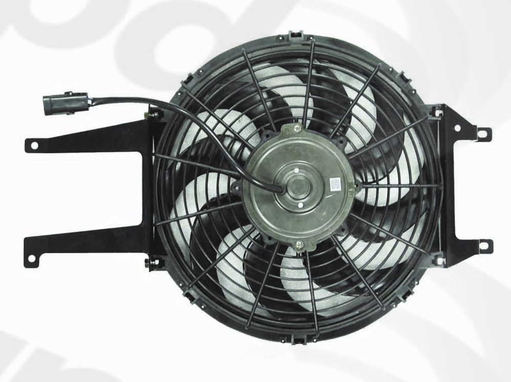 GLOBAL PARTS - Engine Cooling Fan Assembly (Right) - GBP 2811792