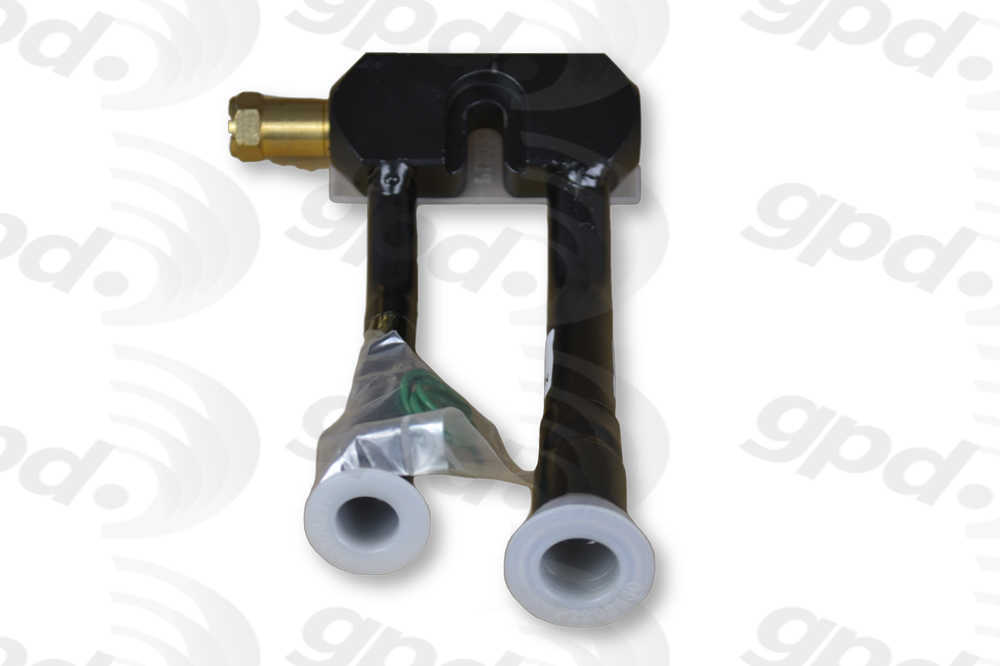 GLOBAL PARTS - A/C Hose Assembly - GBP 4813269