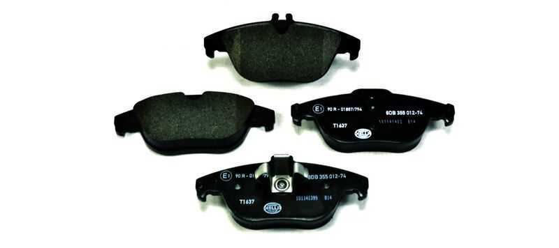 HELLA BRAKES 355012741 — Jeu de plaquettes de frein à disque arrière