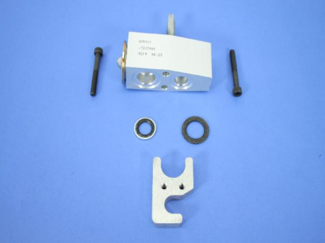 MOPAR BRAND - A/c Expansion Valve - MPB 68110614AA