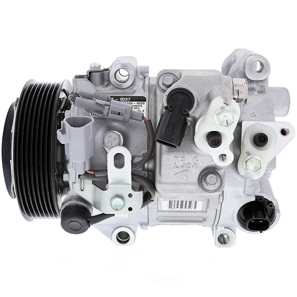 DENSO - NEW Compressor w/Clutch - NDE 471-1037