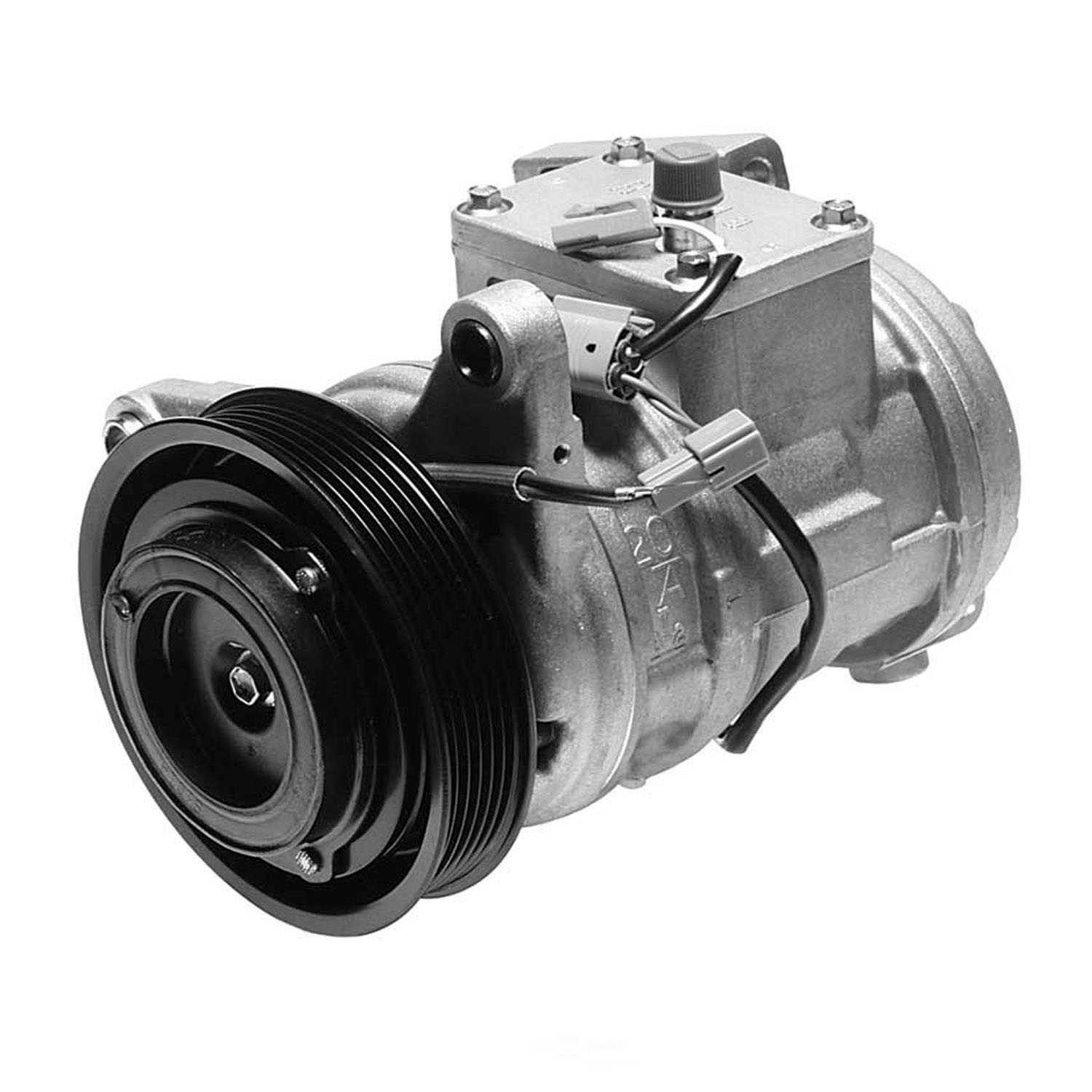DENSO - NEW Compressor w/Clutch - NDE 471-1152