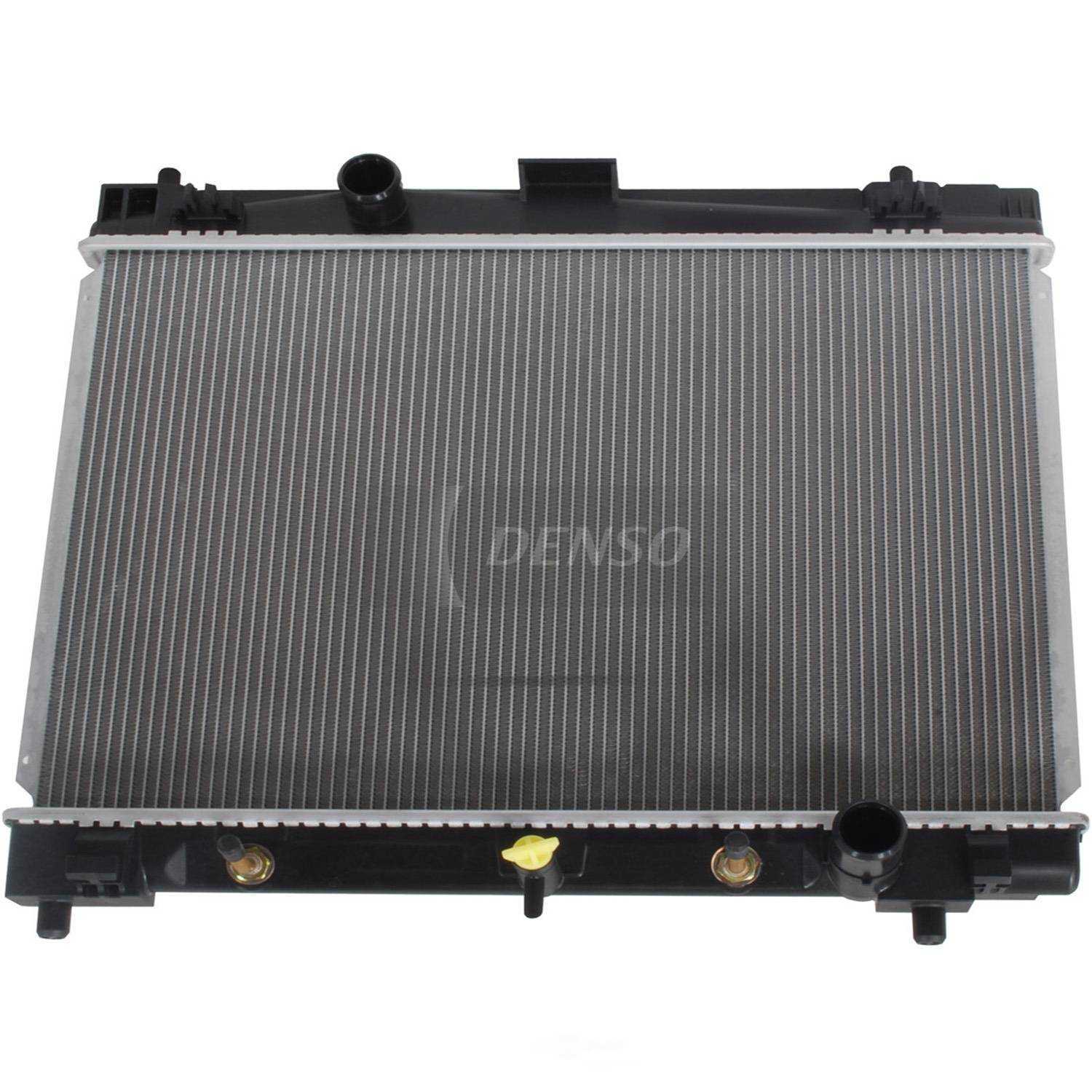 DENSO 221-3112 — Radiator
