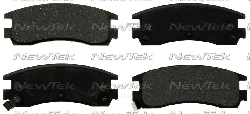 NEWTEK AUTOMOTIVE - Velocity Plus Economy Semi-Metallic w/Shim Disc Pads - NWT SMD508