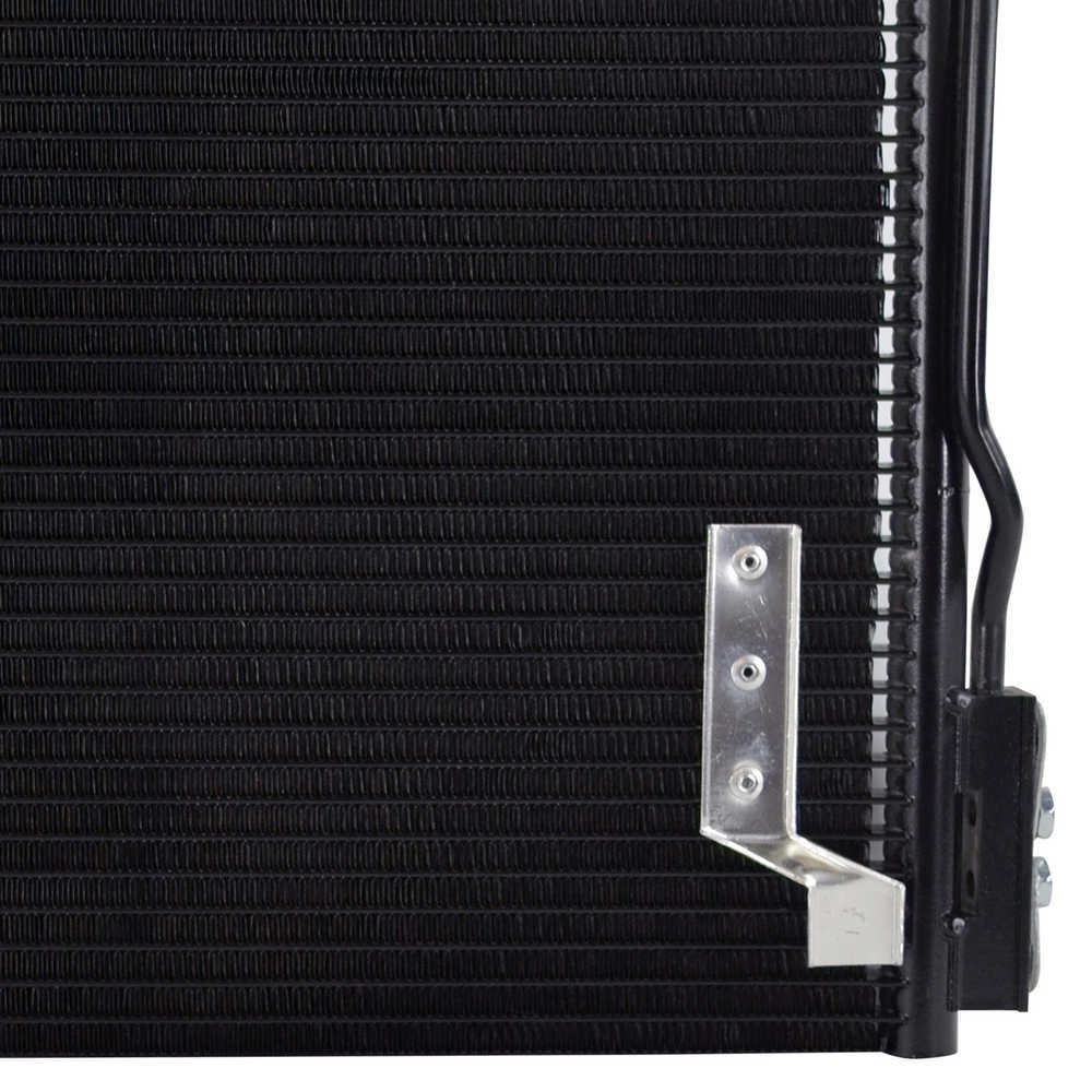 OSC - A/c Condenser - O19 3573