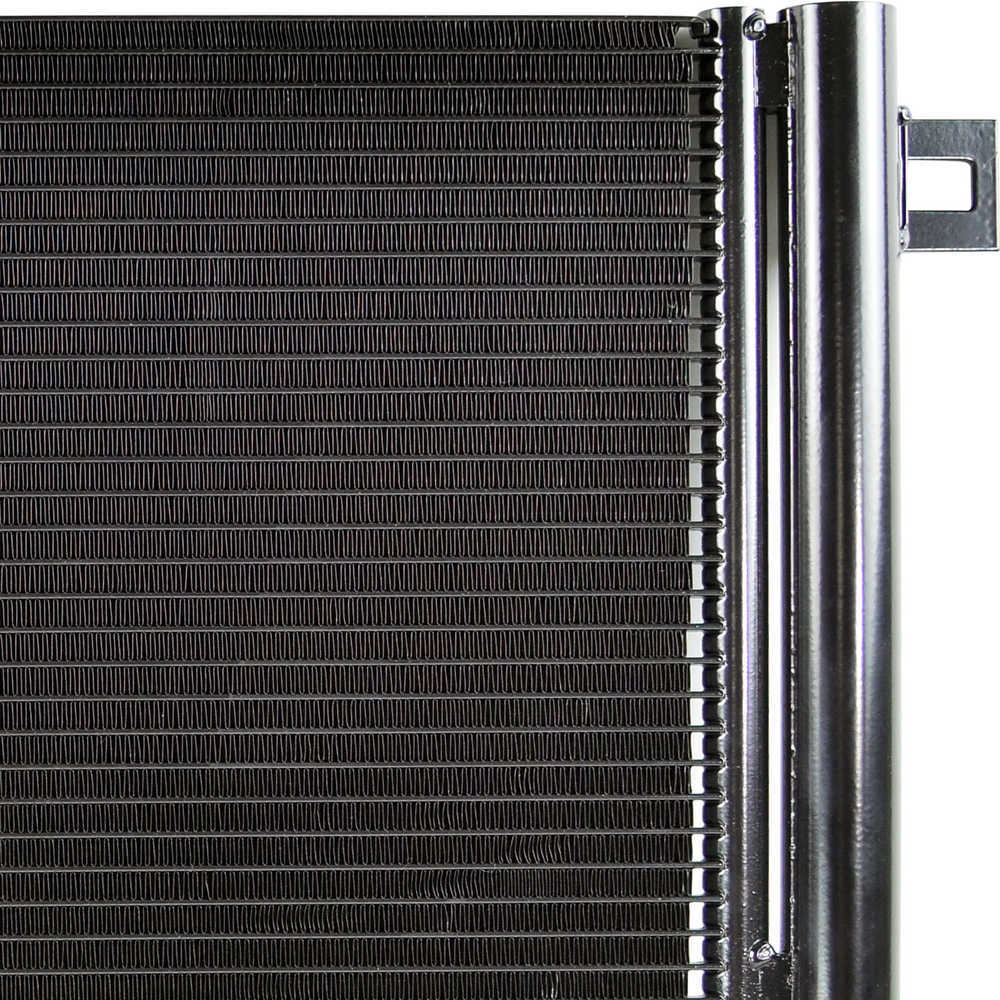 OSC - A/c Condenser - O19 3649