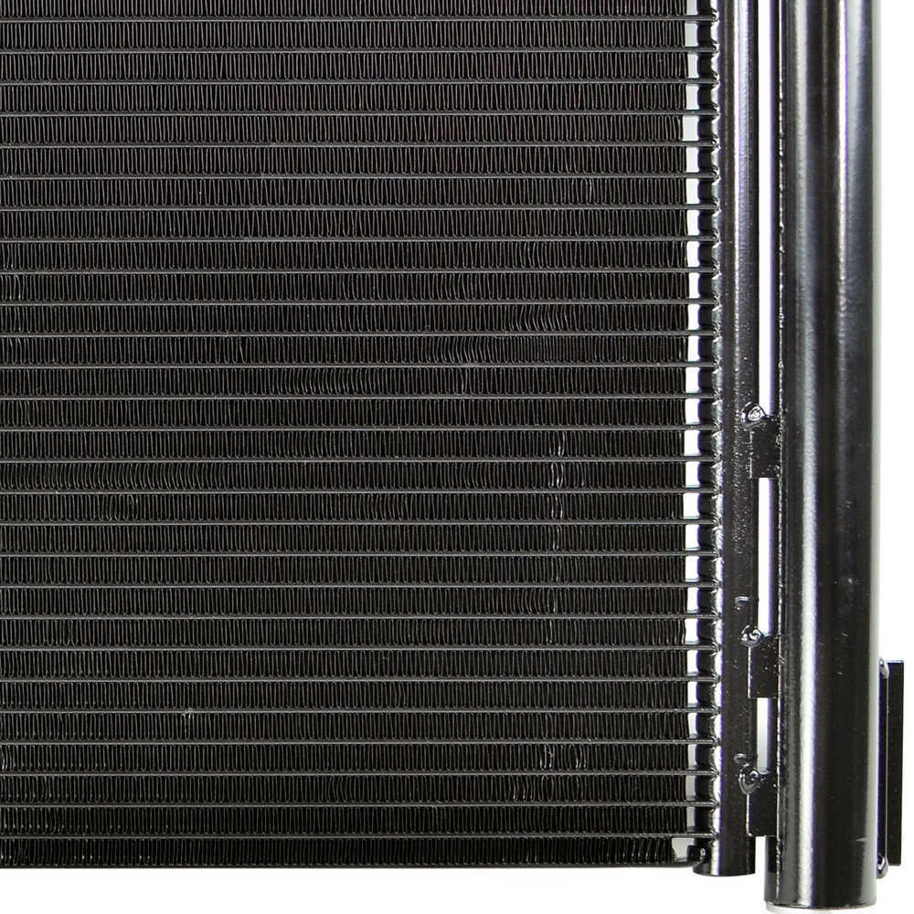 OSC - A/c Condenser - O19 3649