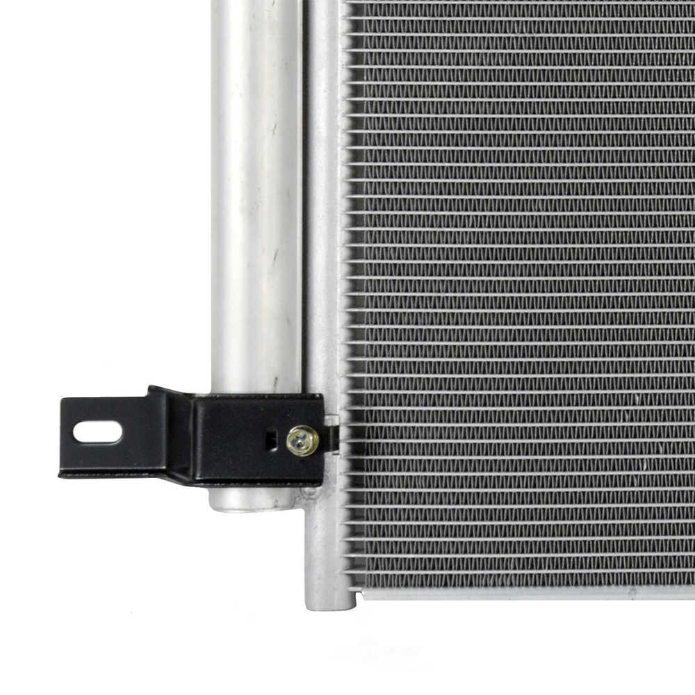 OSC - A/c Condenser - O19 3656