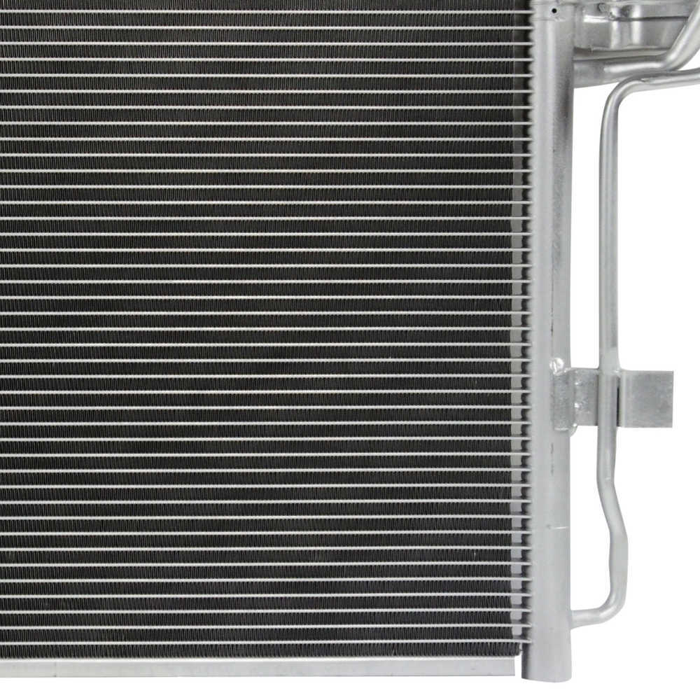OSC - A/c Condenser - O19 3678