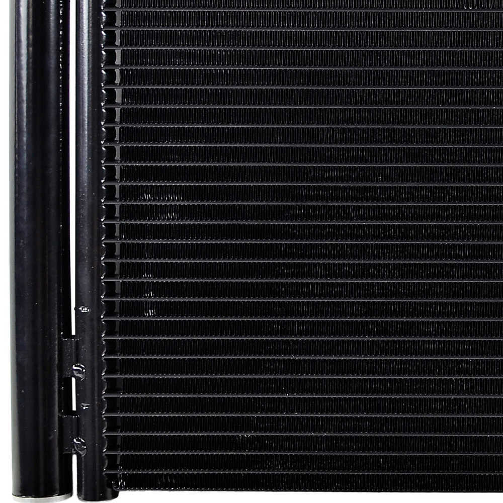 OSC - A/c Condenser - O19 3739