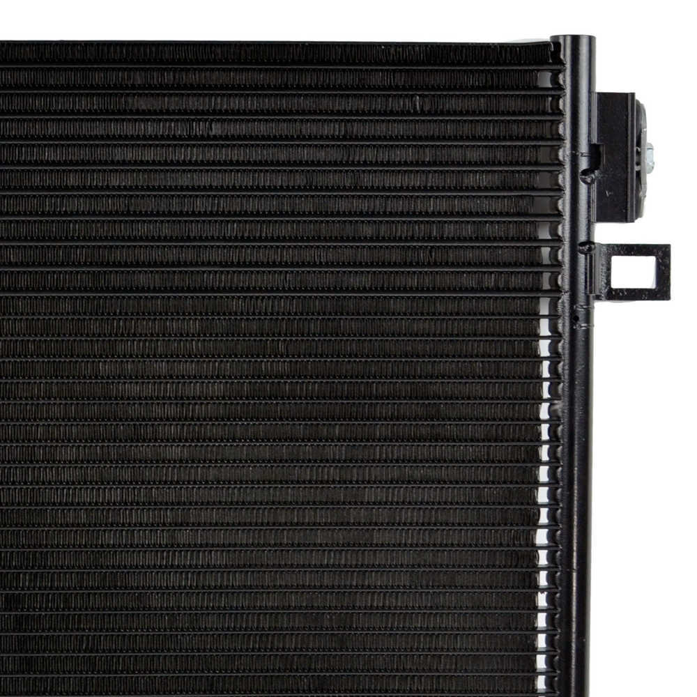 OSC - A/c Condenser - O19 3776