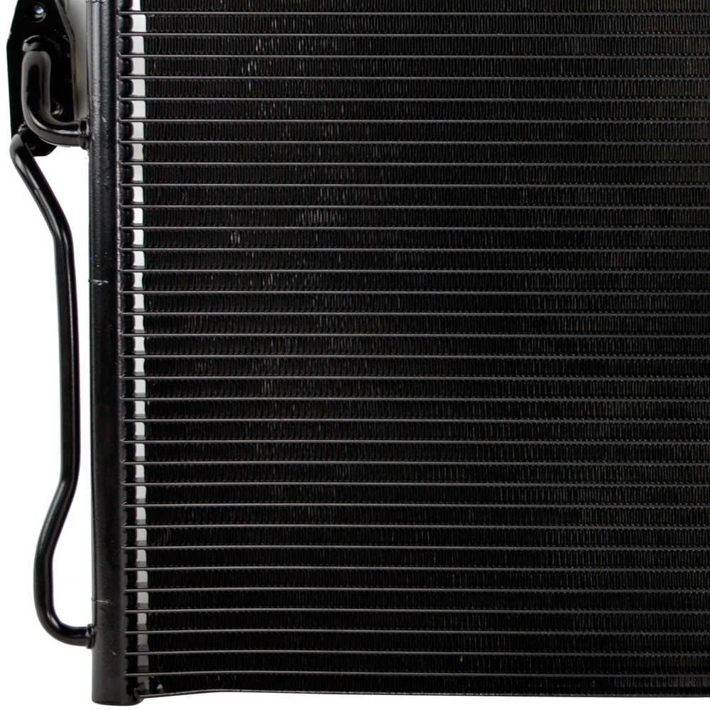 OSC - A/c Condenser - O19 3776