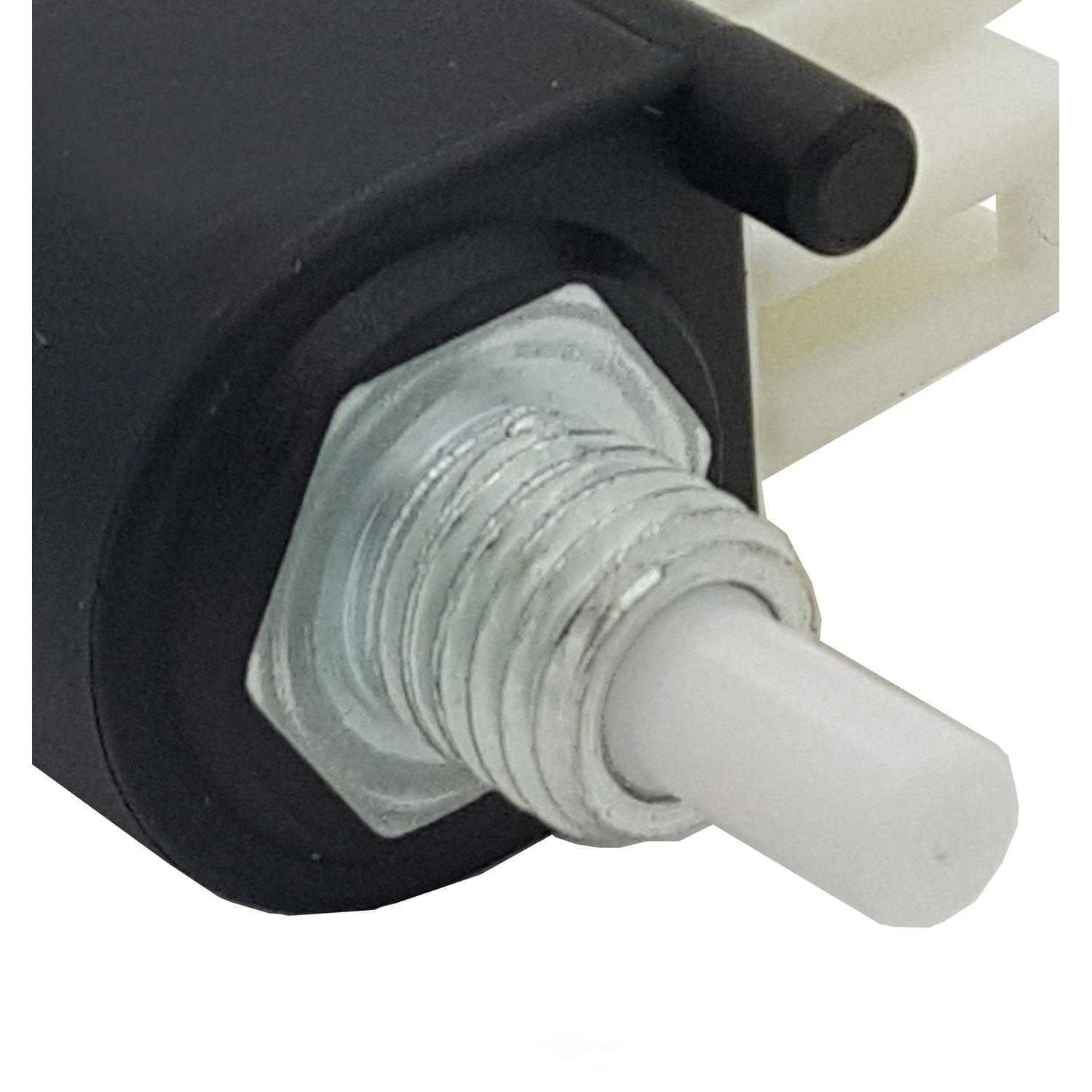 ORIGINAL ENGINE MANAGEMENT - Clutch Starter Safety Switch - OEM - 8853