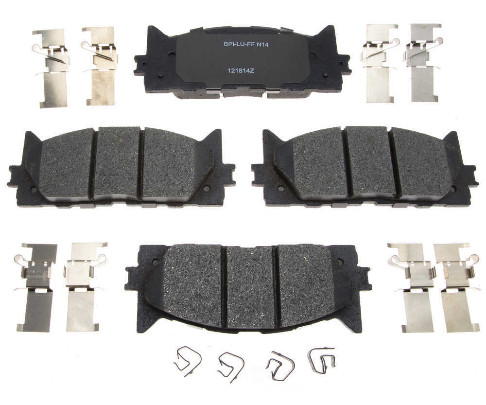 RAYBESTOS - R-Line Ceramic Disc Brake Pad Set (Front) - RAY MGD1222CH