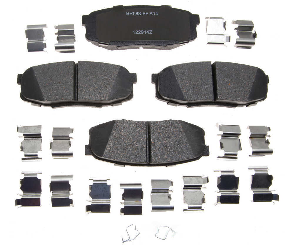 RAYBESTOS - R-Line Ceramic Disc Brake Pad Set (Rear) - RAY MGD1304CH