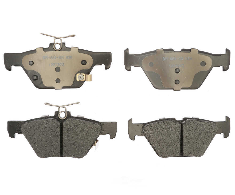 RAYBESTOS - R-Line Ceramic Disc Brake Pad Set (Rear) - RAY MGD1808C