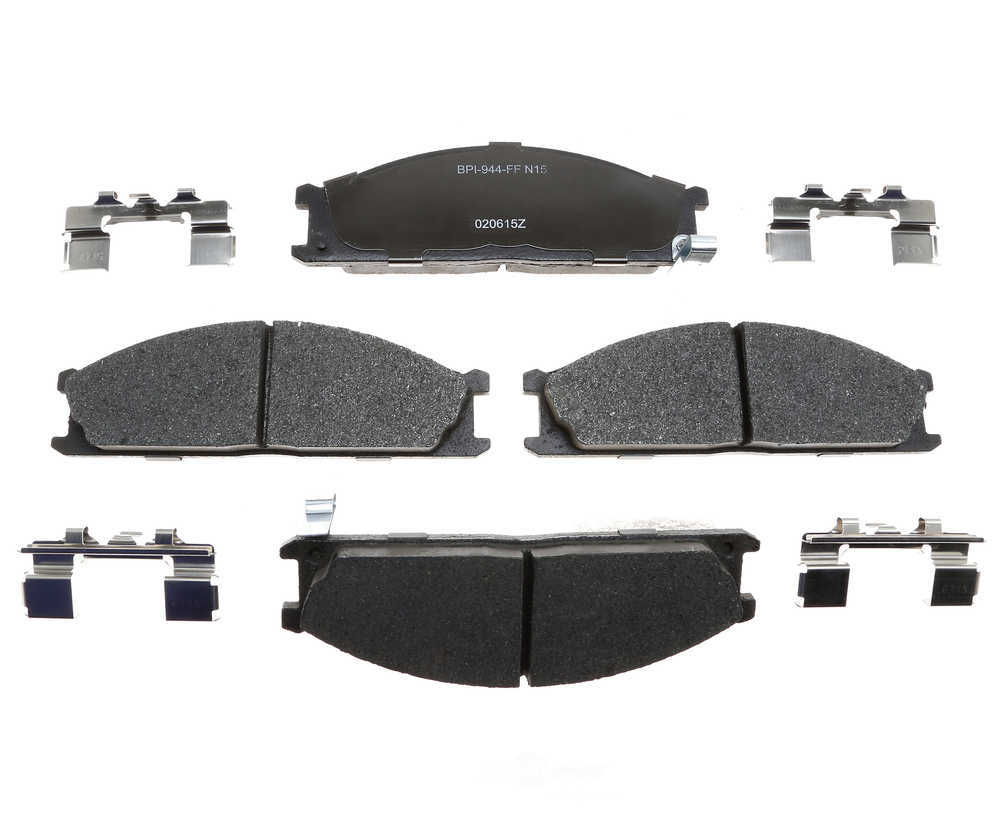 RAYBESTOS - R-Line Metallic Disc Brake Pad Set (Front) - RAY MGD333MH
