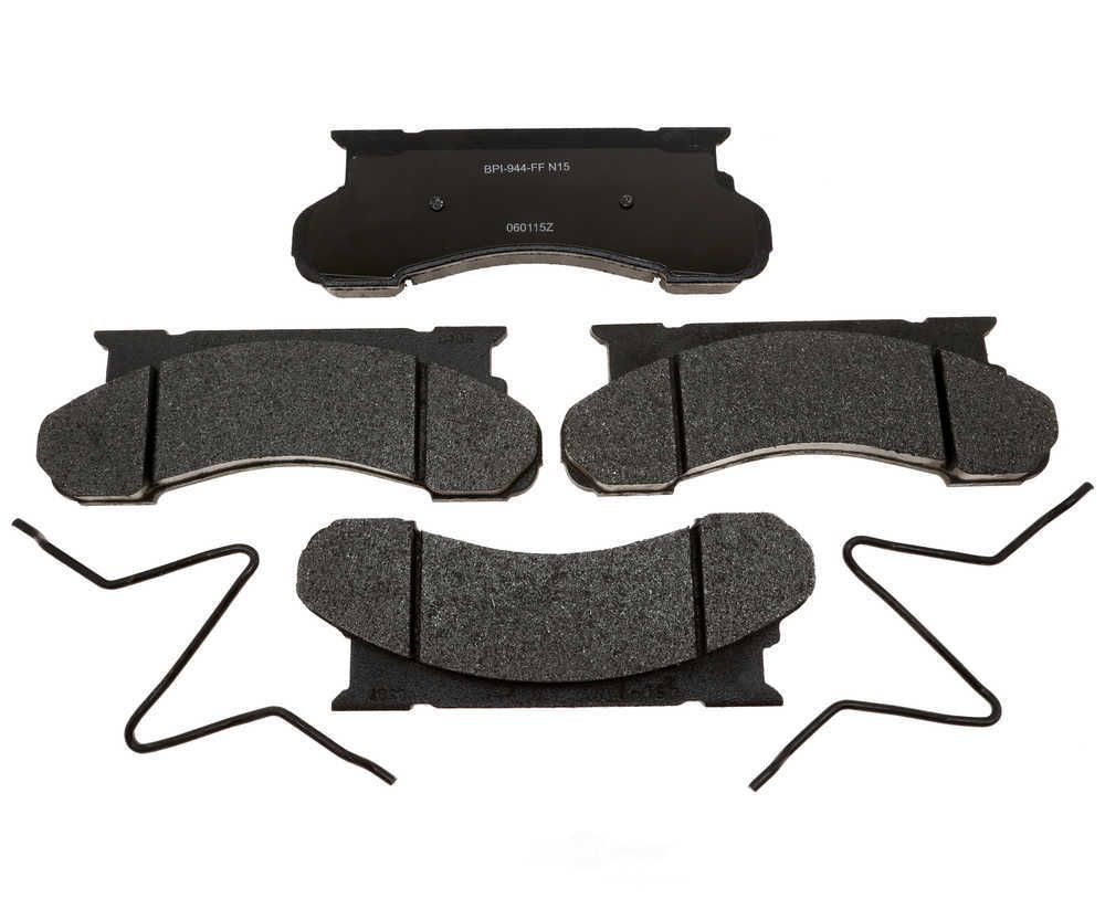 RAYBESTOS - R-Line Metallic Disc Brake Pad Set (Front) - RAY MGD450MH