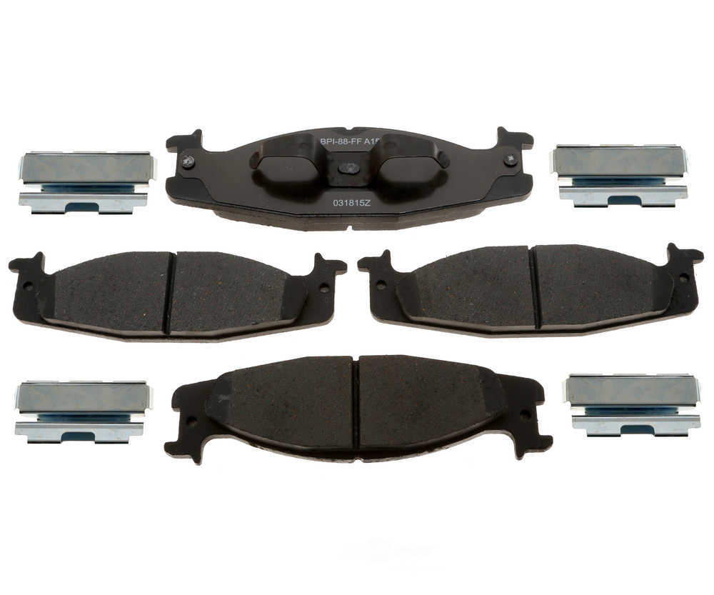 RAYBESTOS - R-Line Ceramic Disc Brake Pad Set (Front) - RAY MGD632CH