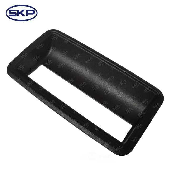 SKP - Tailgate Handle Bezel - SKP - sk76105