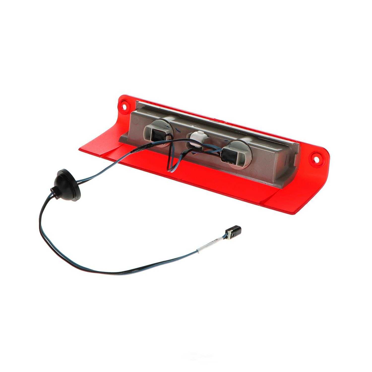 STANDARD MOTOR PRODUCTS - Center High Mount Stop Light - STA - btl156