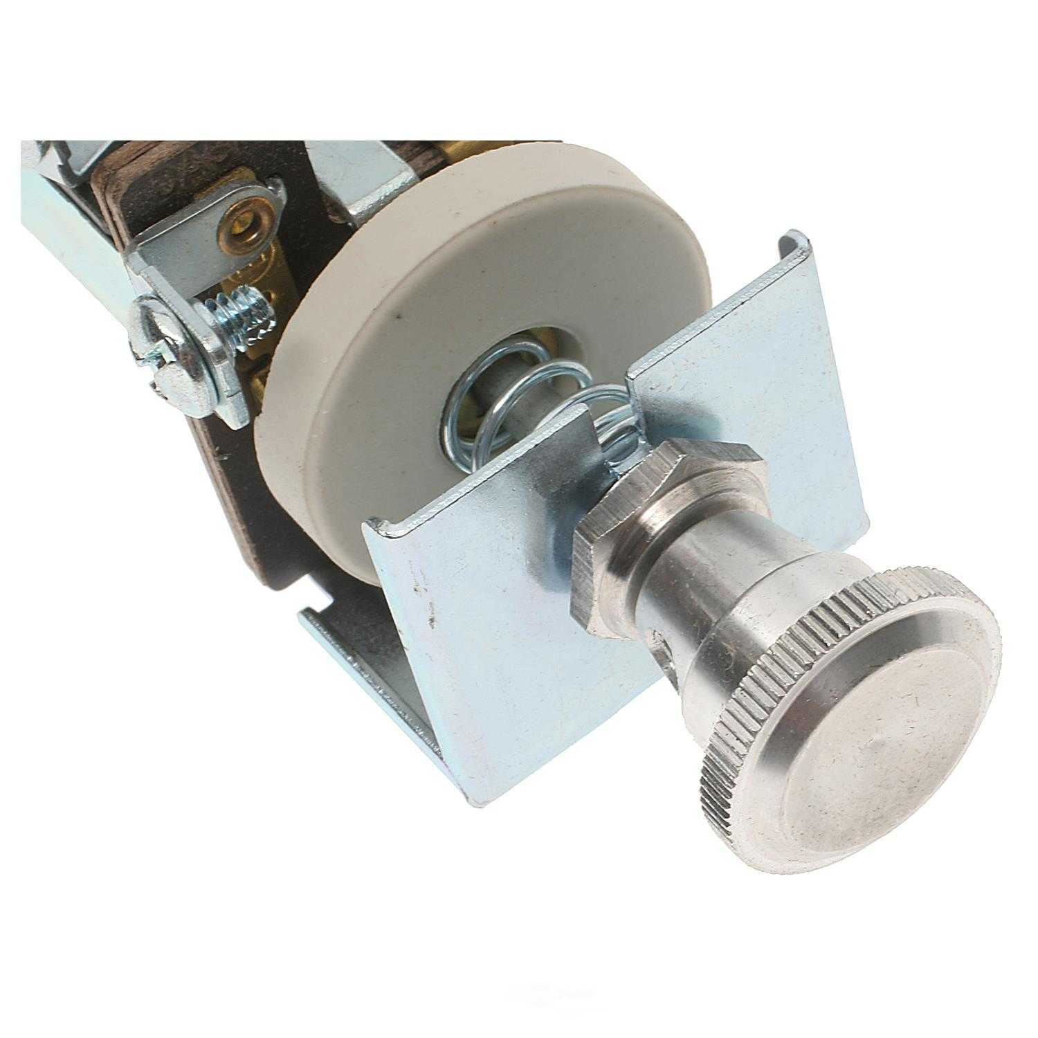 STANDARD MOTOR PRODUCTS - Headlight Switch - STA - ds-142