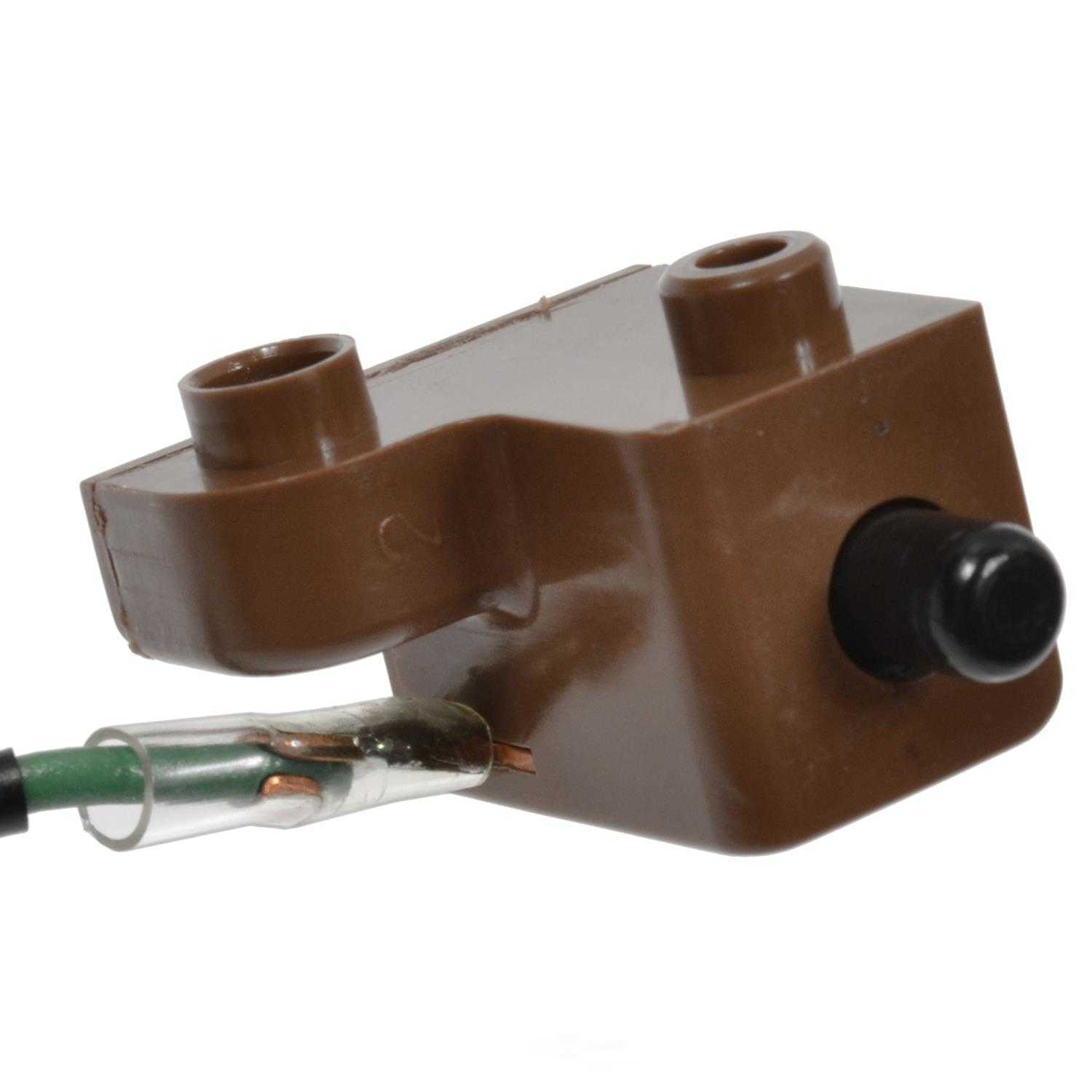 STANDARD MOTOR PRODUCTS - Parking Brake Switch - STA DS-3359