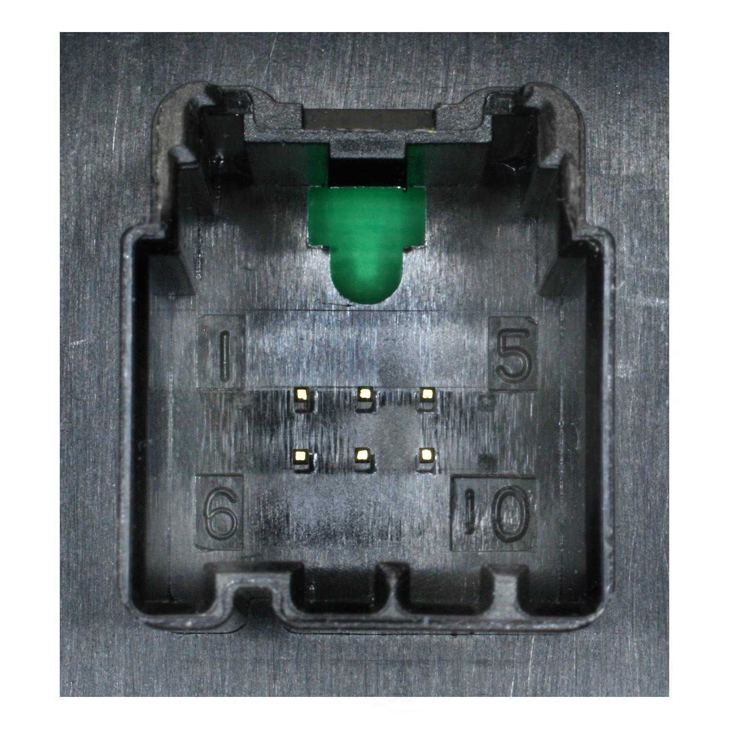 STANDARD MOTOR PRODUCTS - Door Window Switch (Front Right) - STA DWS-523